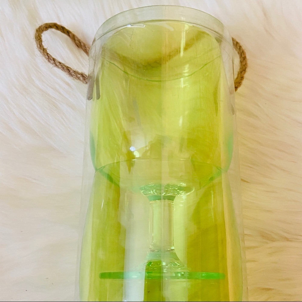 8 Green Acrylic Wine Glasses 2 Sets of 4 - Picture 4 of 5